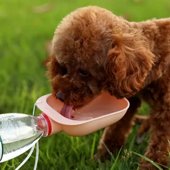 Пиенето за домашни любимци Бутилка за вода за кучета Контейнер за хранене, Лъжичка за хранене на кученца Купа за пътуване на открито Лъжица за пиене Диспенсер за подаване на вода