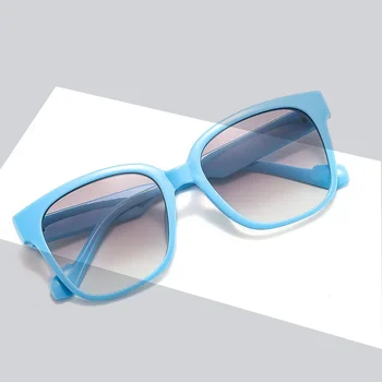 Тенденцията многоцветни полнокадровые слънчеви очила с наклон, модни слънчеви очила с защита от uv и на открито, слънчеви очила са в голяма рамка, с оцветяване